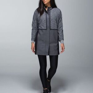 Lululemon Cocoon Car Coat Size XS